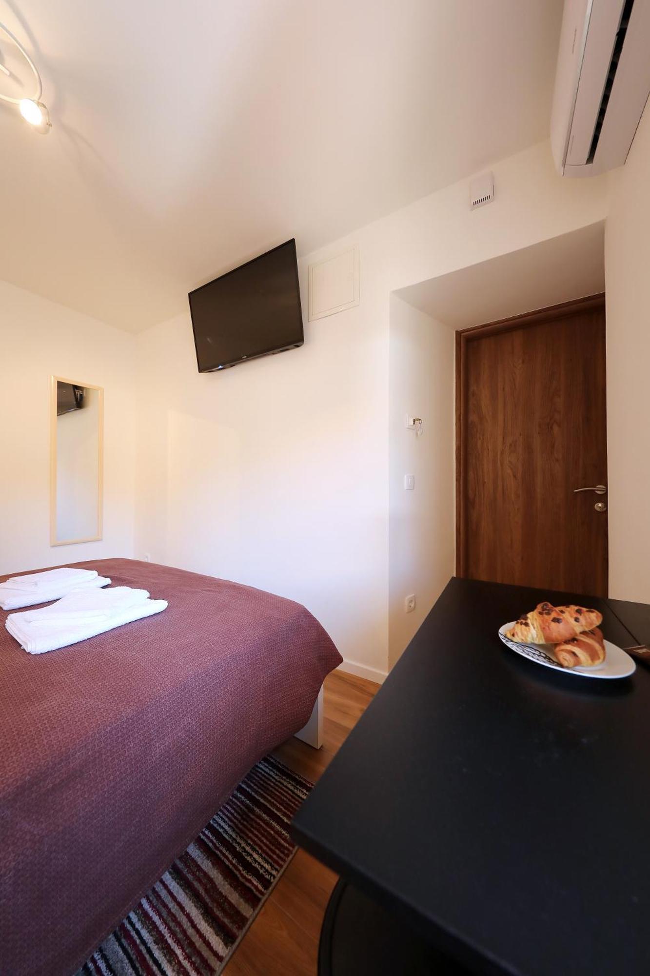 Piccola Pyrotima Apartment Zadar Exterior photo